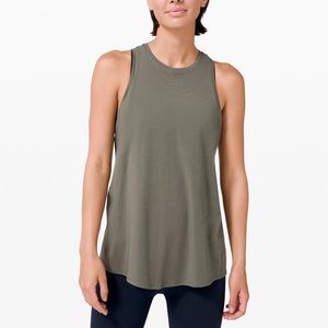 Lululemon All Tied Up Tank Size 6 Grey Sage